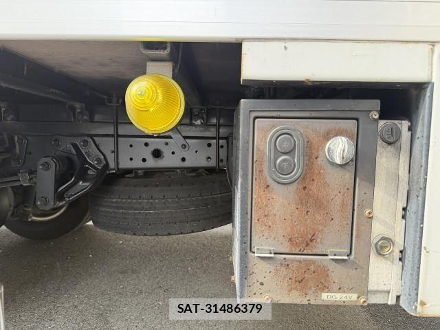 Toyota DYNA TRUCK 2018-06 8658863-10