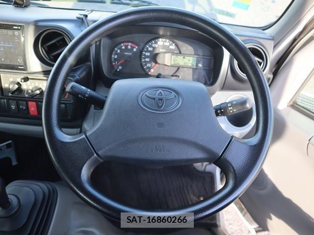 Toyota DYNA TRUCK 2017-10 8658865-3