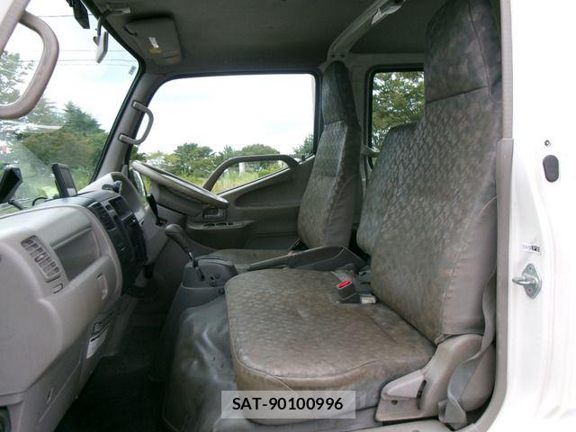 Toyota DYNA TRUCK 2014-03 8658867-17