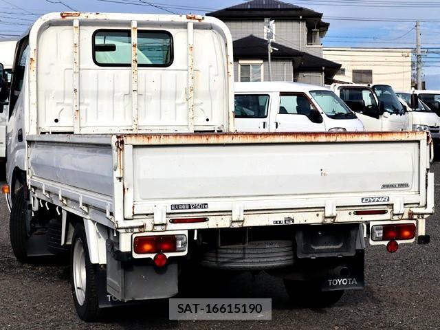 Toyota DYNA TRUCK 2013-07 8658866-1