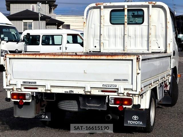 Toyota DYNA TRUCK 2013-07 8658866-2