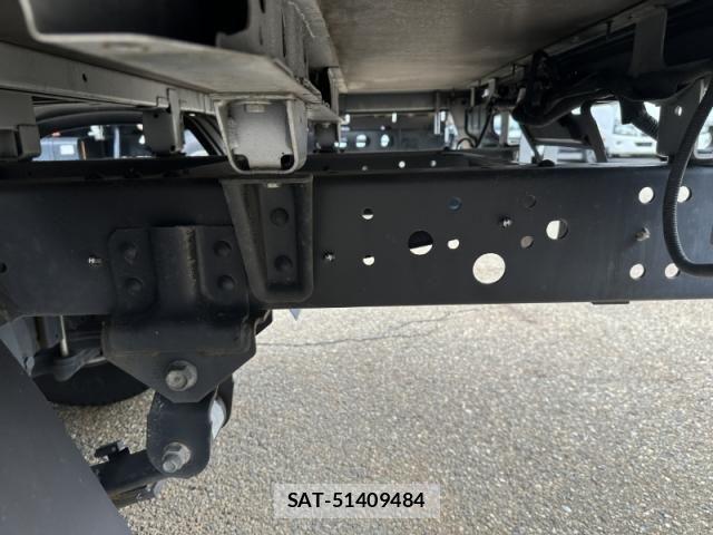 Toyota DYNA TRUCK 2019-08 8741805-17