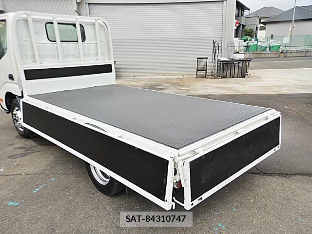 Toyota DYNA TRUCK 2019-08 8741803-11