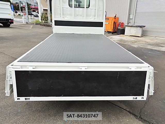 Toyota DYNA TRUCK 2019-08 8741803-12