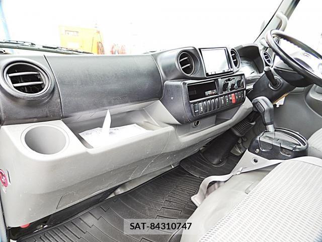 Toyota DYNA TRUCK 2019-08 8741803-20