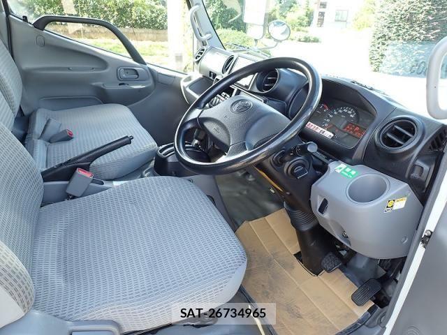 Toyota DYNA TRUCK 2019-02 8780049-12