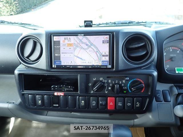 Toyota DYNA TRUCK 2019-02 8780049-17