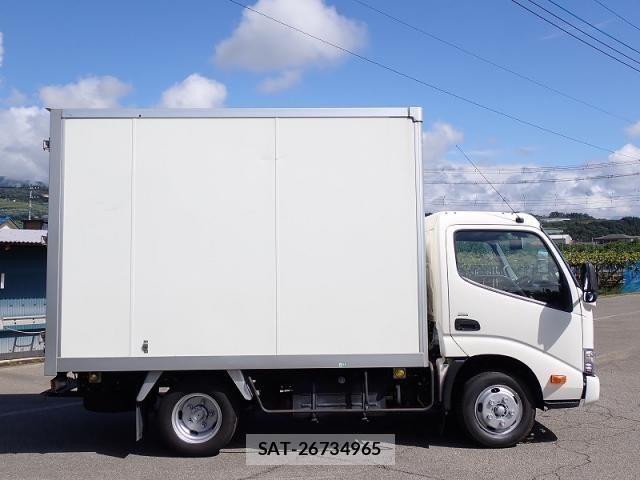 Toyota DYNA TRUCK 2019-02 8780049-1