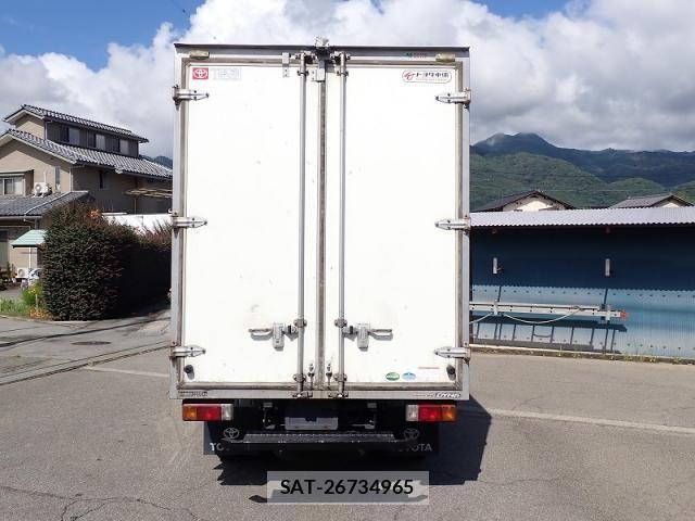 Toyota DYNA TRUCK 2019-02 8780049-3