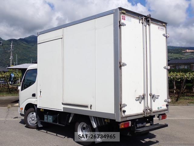 Toyota DYNA TRUCK 2019-02 8780049-4