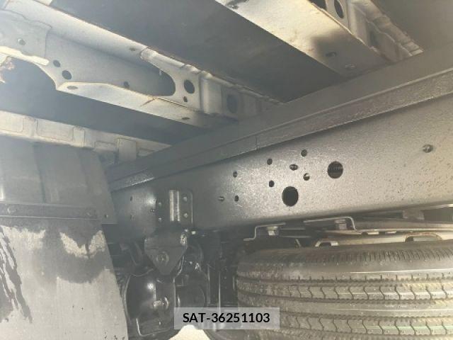 Toyota DYNA TRUCK 2015-07 8780046-13