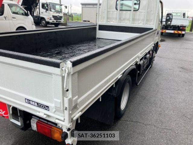 Toyota DYNA TRUCK 2015-07 8780046-6