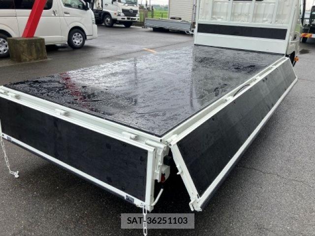 Toyota DYNA TRUCK 2015-07 8780046-8