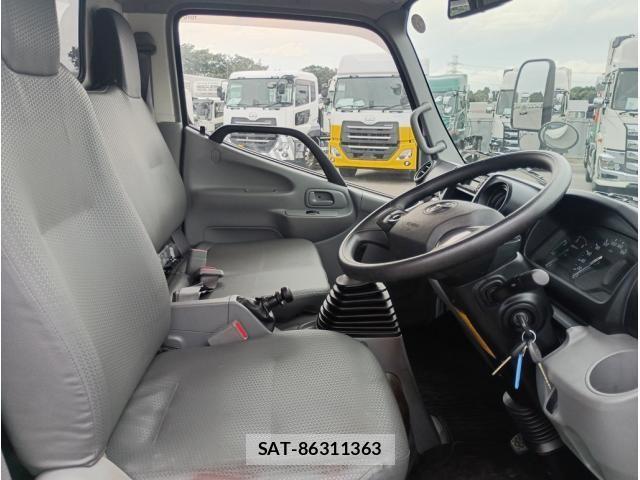 Toyota DYNA TRUCK 2021-08 8795834-18