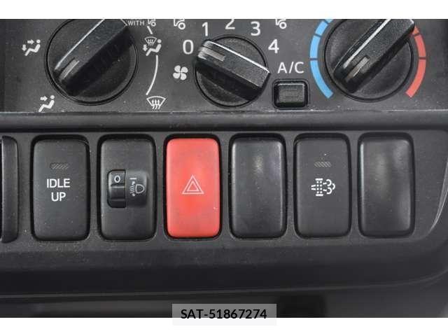 Toyota DYNA TRUCK 2018-06 8828825-20