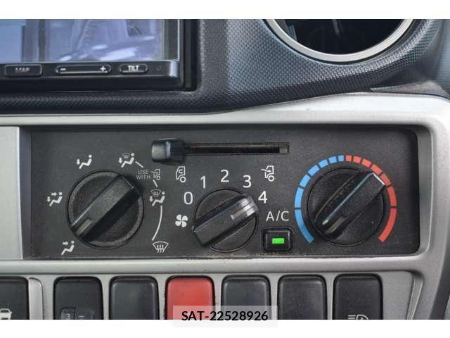 Toyota DYNA TRUCK 2022-08 8828826-22