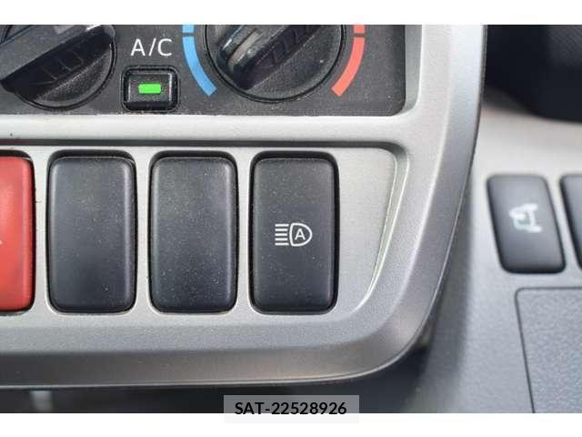 Toyota DYNA TRUCK 2022-08 8828826-25