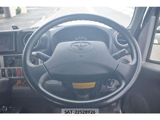 Toyota DYNA TRUCK 2022-08 8828826-3