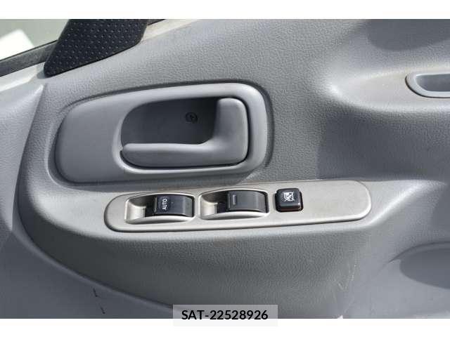 Toyota DYNA TRUCK 2022-08 8828826-8