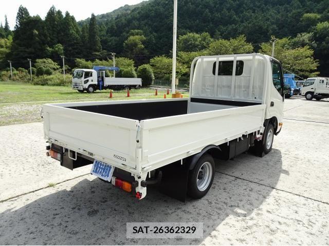 Toyota DYNA TRUCK 2026-01 8828821-22