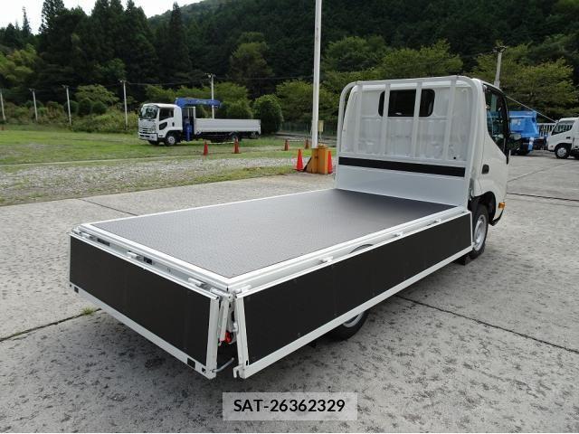 Toyota DYNA TRUCK 2026-01 8828821-3