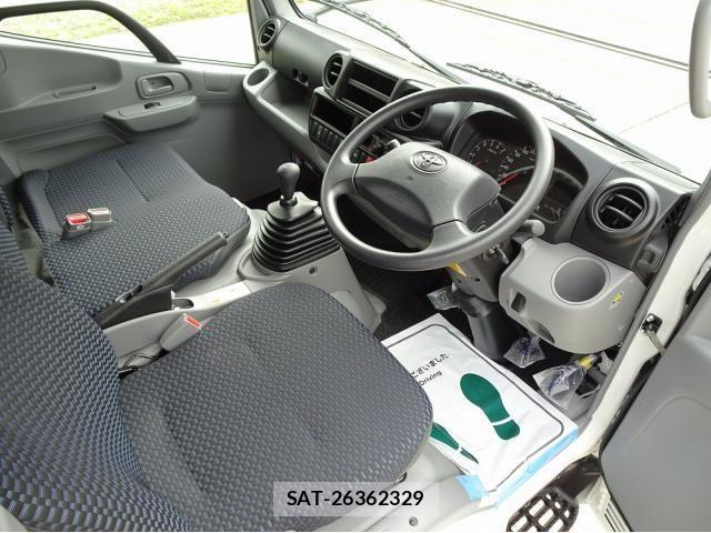 Toyota DYNA TRUCK 2026-01 8828821-7