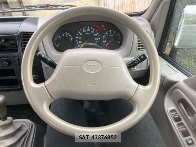 Toyota DYNA TRUCK 2005-01 8828828-13