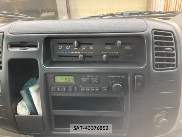 Toyota DYNA TRUCK 2005-01 8828828-14
