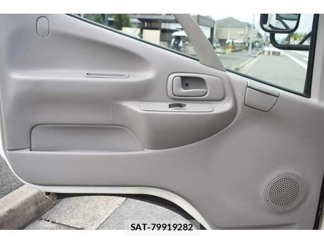 Toyota DYNA TRUCK 2012-09 8828827-9