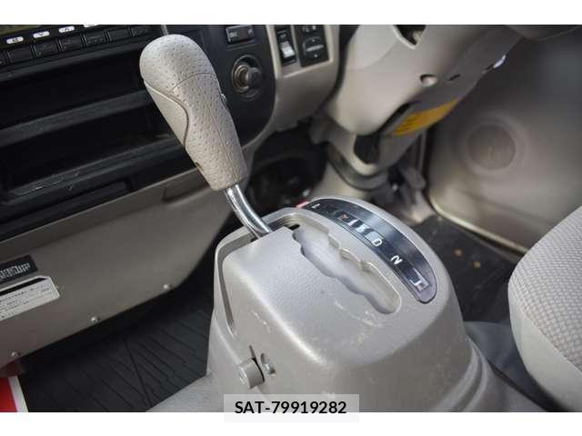 Toyota DYNA TRUCK 2012-09 8828827-2