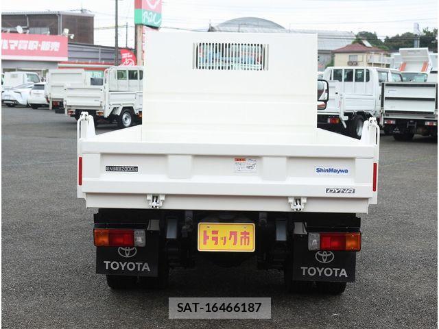 Toyota DYNA TRUCK 2020-06 8828822-6