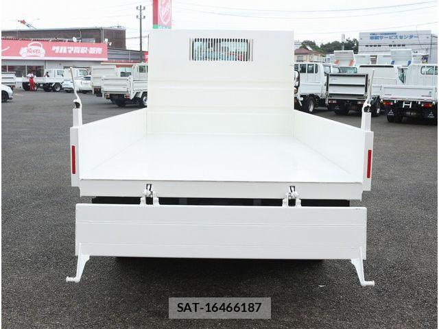 Toyota DYNA TRUCK 2020-06 8828822-7