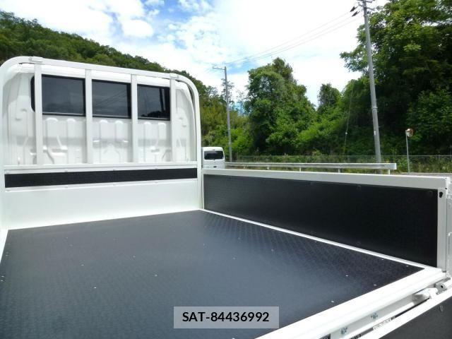 Toyota DYNA TRUCK 2026-05 8848811-12
