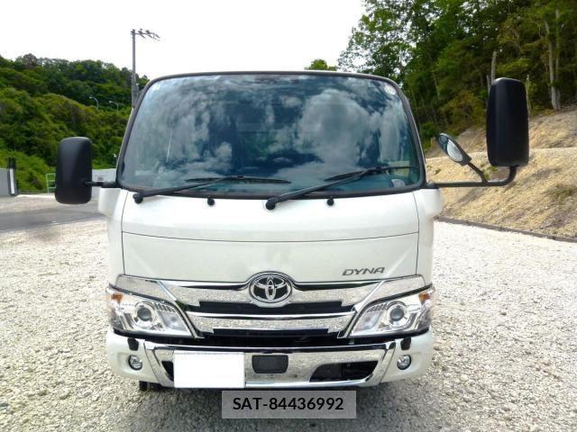 Toyota DYNA TRUCK 2026-05 8848811-1