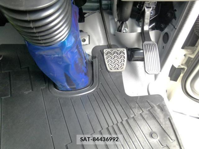 Toyota DYNA TRUCK 2026-05 8848811-25