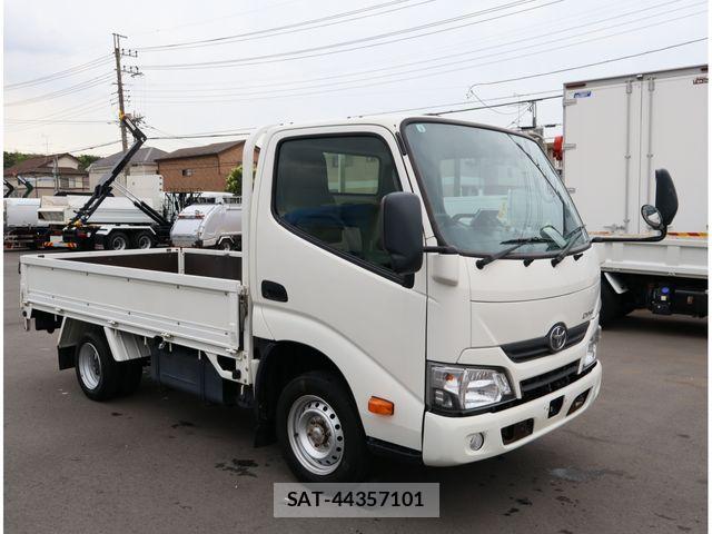 Toyota DYNA TRUCK 2021-03 8870895-1