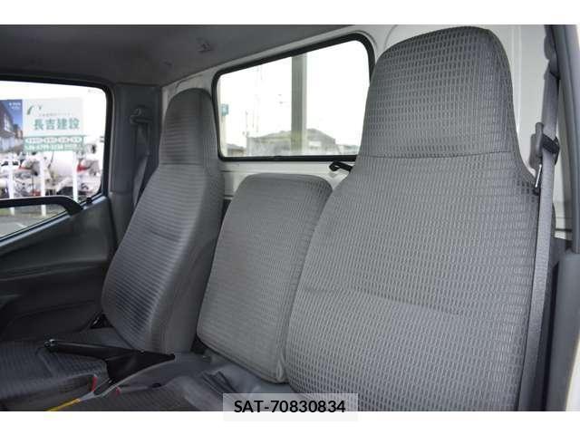 Toyota DYNA TRUCK 2016-05 8870899-12