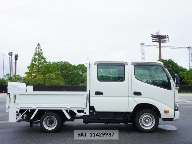 Toyota DYNA TRUCK 2021-05 8870896-9