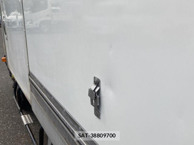 Toyota DYNA TRUCK 2011-01 8879576-16