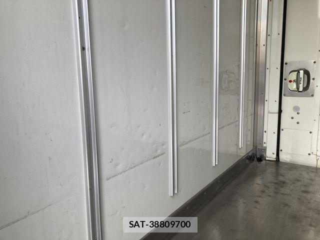 Toyota DYNA TRUCK 2011-01 8879576-8