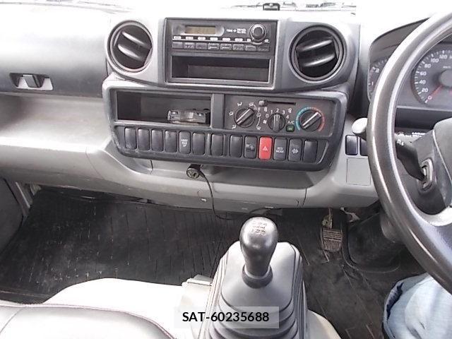 Toyota DYNA TRUCK 2014-09 8879572-6