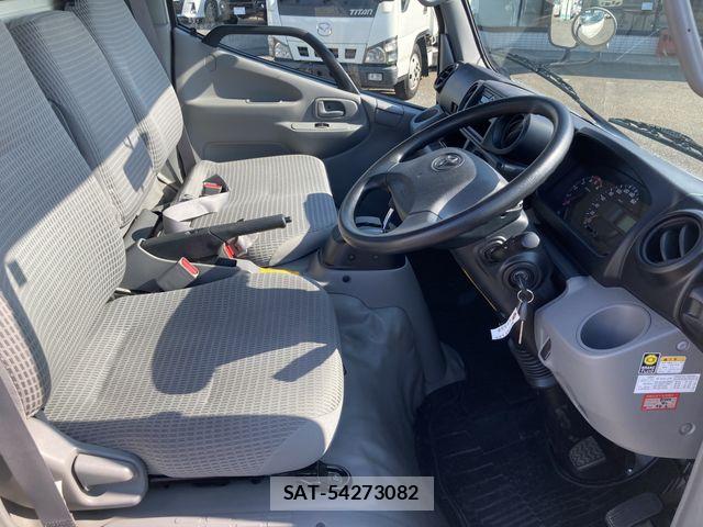 Toyota DYNA TRUCK 2018-07 8879578-6