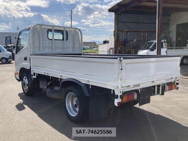 Toyota DYNA TRUCK 2017-07 8879573-2