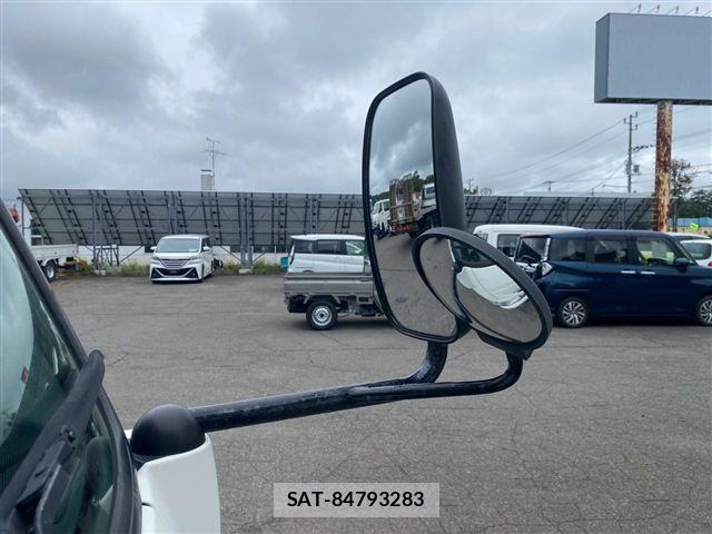 Toyota DYNA TRUCK 2019-05 8883547-10