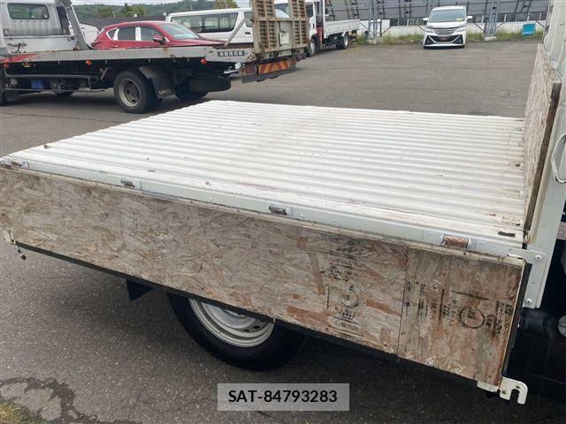 Toyota DYNA TRUCK 2019-05 8883547-13