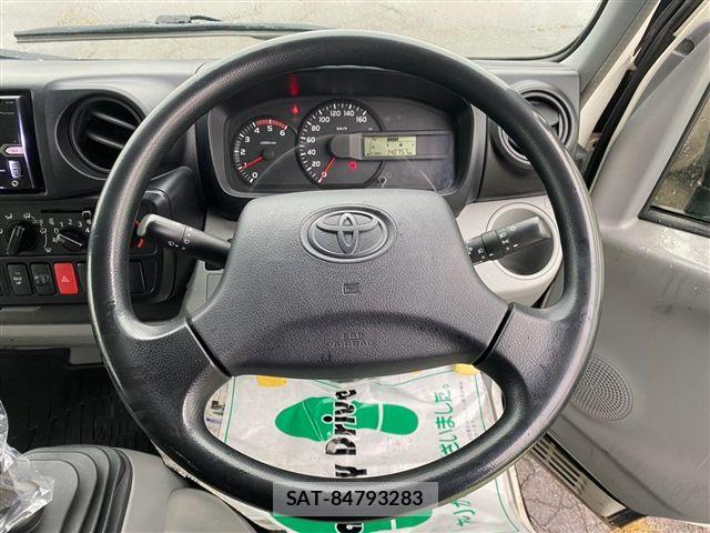 Toyota DYNA TRUCK 2019-05 8883547-19