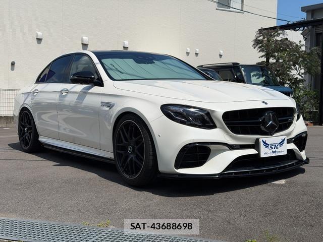 Mercedes Benz E-CLASS 2019-07 8301565-0