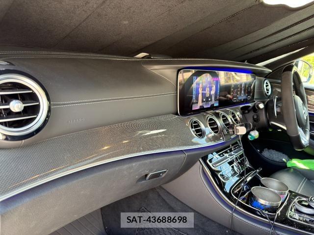 Mercedes Benz E-CLASS 2019-07 8301565-10