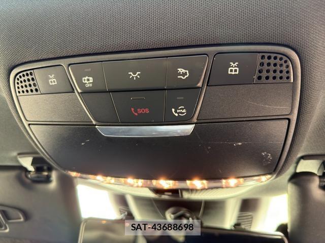 Mercedes Benz E-CLASS 2019-07 8301565-15