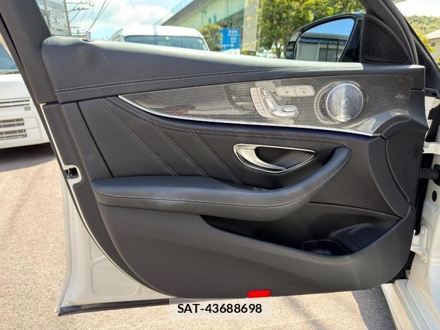 Mercedes Benz E-CLASS 2019-07 8301565-17